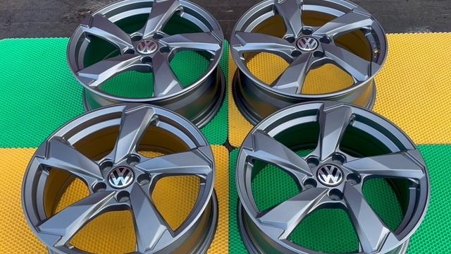 Диски VAG (EuroAxis, Made in P.R.C.) R17 5/112 из Japan(Япония)! смотреть онлайн