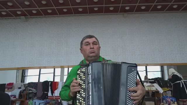 Марийский танцевальный наигрыш 2. Радует Сергей Зайнитдинов. Видео Василия Хайбуллина смотреть онлайн