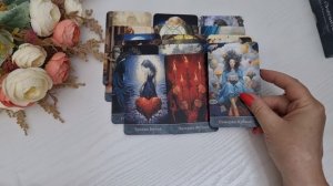 ОН В ЖУТКОМ НАПРЯЖЕНИИ! ЧТО ОН ХОТЕЛ БЫ СКАЗАТЬ, НО МОЛЧИТ? | Гадание таро расклад