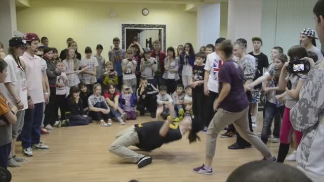 Танцевальный центр 