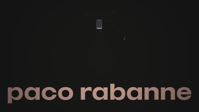 Показ женской коллекции Paco Rabanne весна-лето 2023