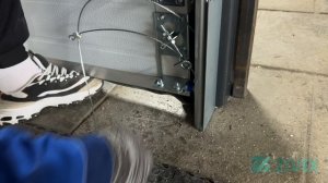 Видео-инструкция по установке гаражных секционных ворот Zivex TITANIUM
