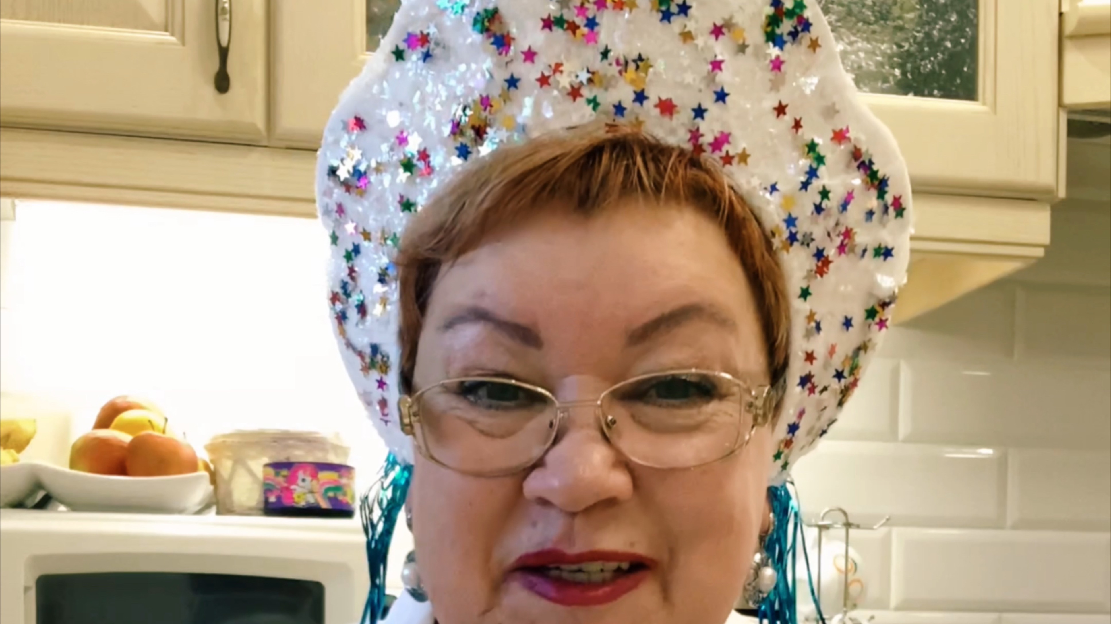 Подготовка к НОВОМУ ГОДУ ! Своими руками КОРОНА! #мамаотличника #новыйгод смотреть онлайн