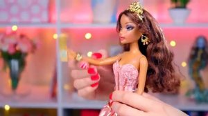 У КУКЛЫ МЕНЯЕТСЯ ЛИЦО Обзор и распаковка My Scene Fab Expressions  Берсик