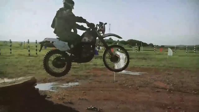 ЯРС - На рукаве литера 