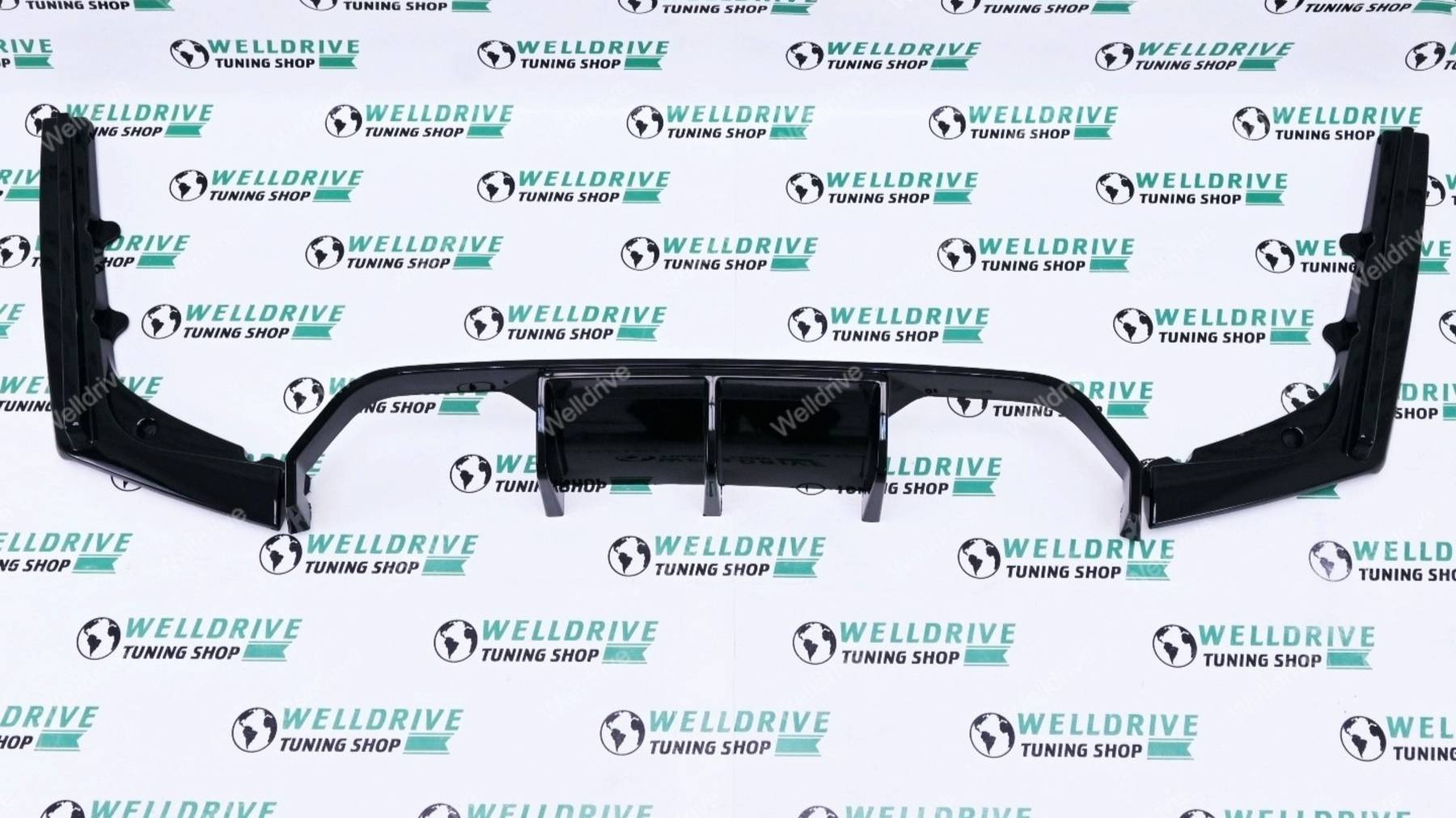 Диффузор с лезвиями BMW M3 F80 F81 M4 F82 F83