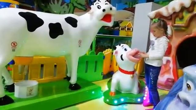 Игровая площадка Весёлая ферма смотреть онлайн