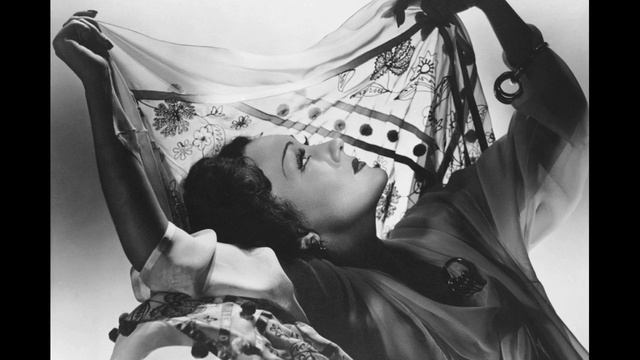 Глория Суонсон ( Gloria Swanson ) смотреть онлайн