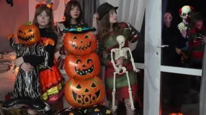 пранкпранк от родителей сербская леди клоун появились на Хэллоуин