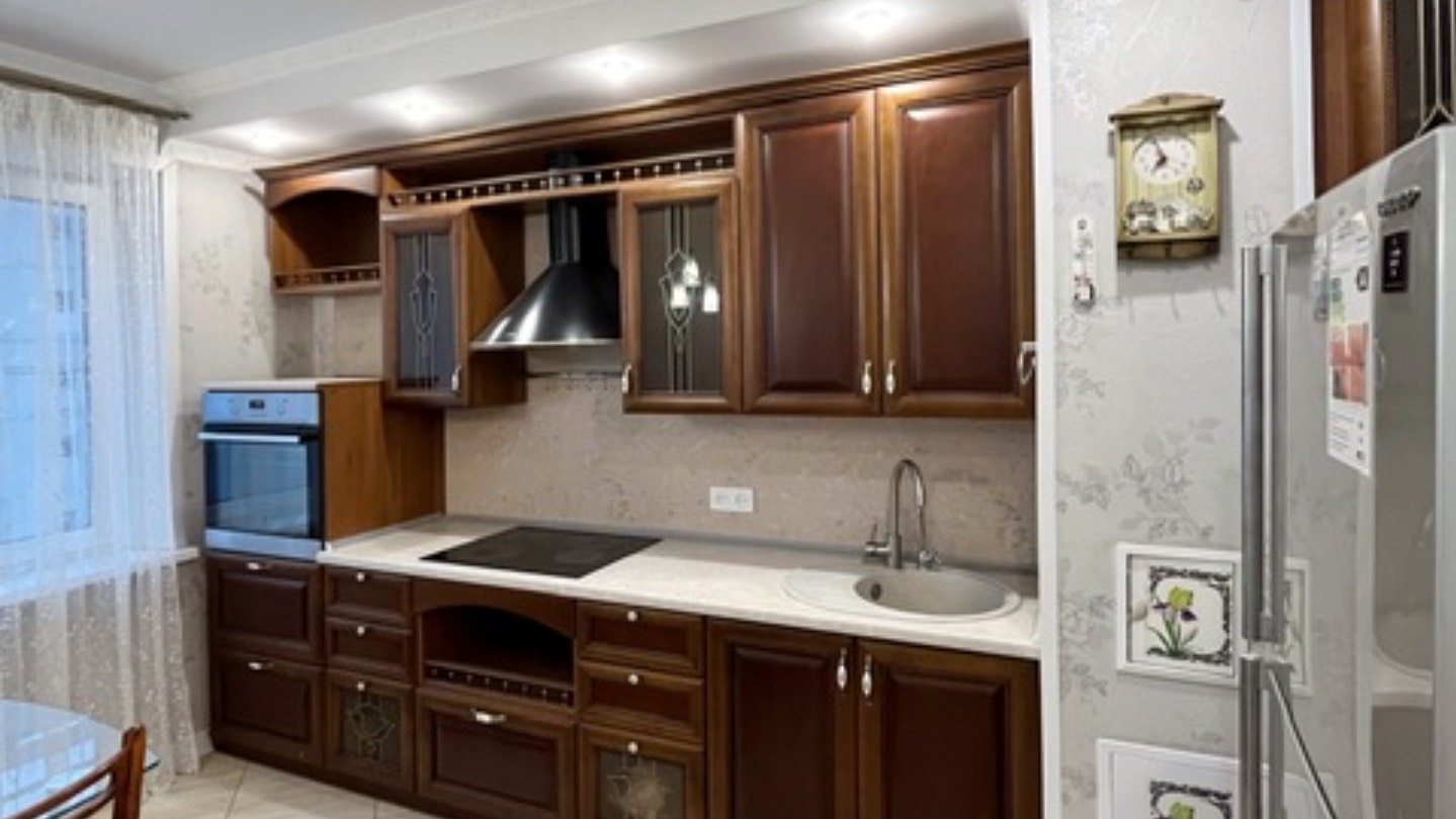 Трехкомнатная квартира в городе Тольятти