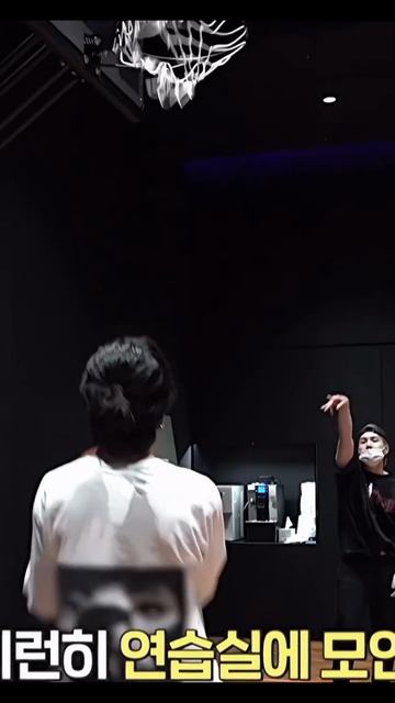 Профессиональные навыки Шуги с мячом смотреть онлайн