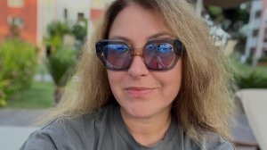 Жадность приводит к бедности. Отдавая получаем, чтобы получать больше - отдавайте с радостью