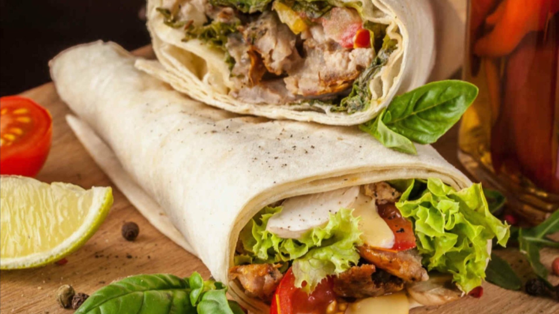 Индейка в лаваше с сыром смотреть онлайн