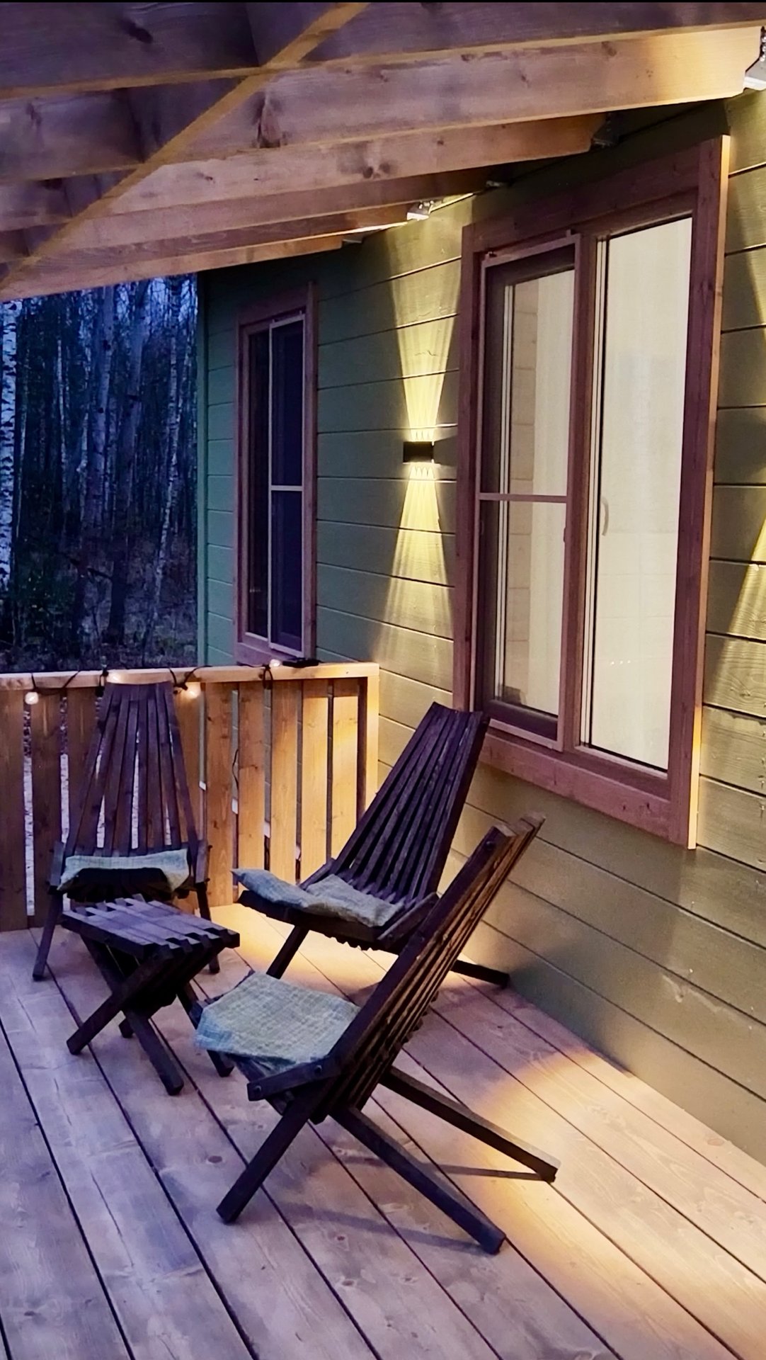 Уютный новый дом в лесу с прудиком рядом с Ярославлем