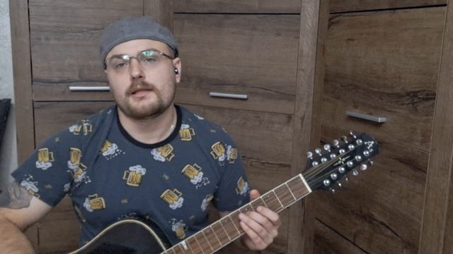 Как настроить гитару без ТЮНЕРА| на гитаре | обучение