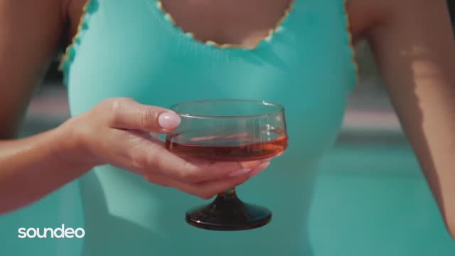 Jaytor – Eyes Closed смотреть онлайн