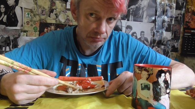 мукбанг балгарский фаршированый перец катлеты крабовые палочки и сок сады придония кекс