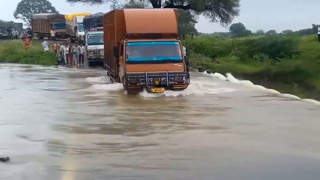 Самые опасные дороги в мире смотреть онлайн