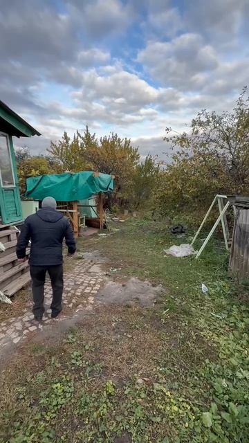 Продается уютная дача в самом сердце города! Расположена в престижном районе Ездоцкого центра. смотреть онлайн