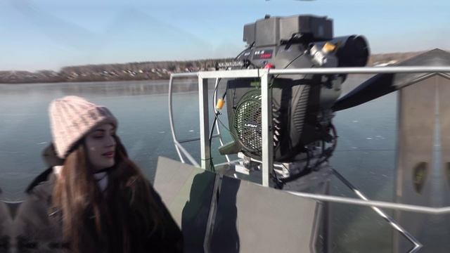 Аэролодка Нерпа Хантер Некст Премиум с непотопляемым композитным корпусом