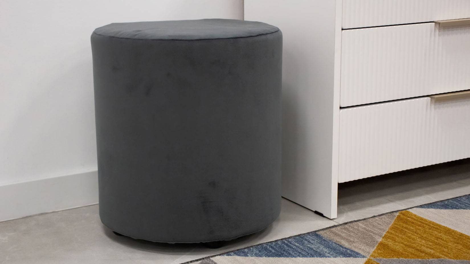 Кит 1 пуф велюр серый смотреть онлайн