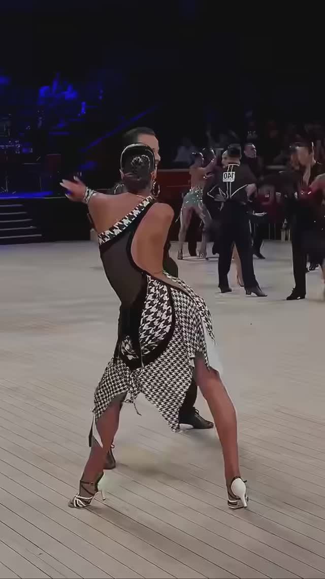 Спортивные танцы💃🔥