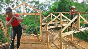 Строю деревянный дом. Веду домашнее хозяйство. Ловлю рыбу, собираю урожай. Жизнь во Вьетнаме