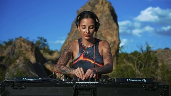 DeepMe - Live @ High Desert , USA    Melodic Techno & Progressive House Dj Mix 2025
