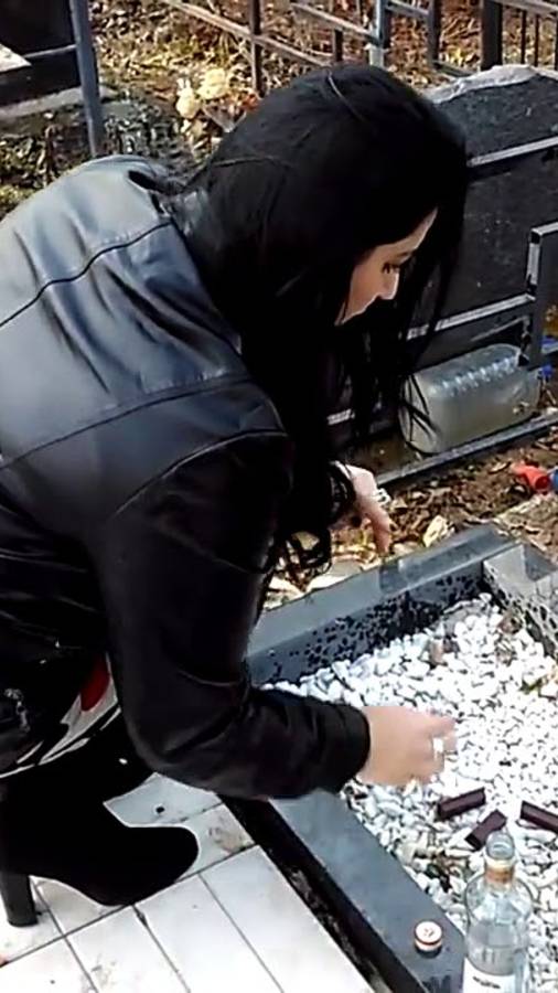 АКТИВНАЯ МОГИЛА. ИНГА ХОСРОЕВА смотреть онлайн