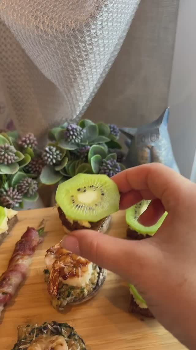 Бутерброды с киви 🥝 смотреть онлайн