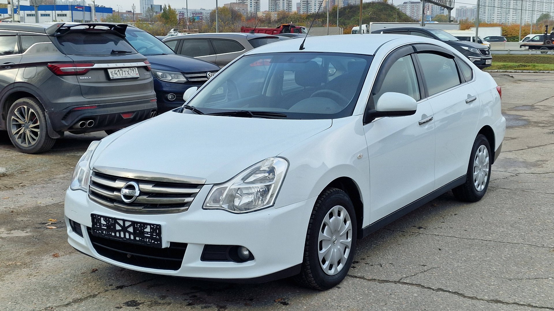 NISSAN ALMERA (2016) смотреть онлайн
