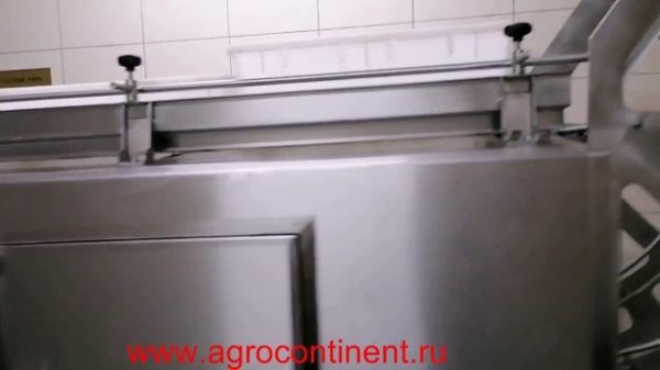 Переворотное устройство на мойке ящиков