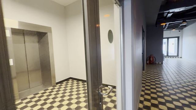 Современный фасад на Нижней Сыромятнической прозрачность, прочность и точность монтажа смотреть онлайн