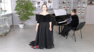 Гурикова Мирослава. Младшая категория. Р.н.п. в обр. М. Сахарова "Как пойду я на быструю речку"