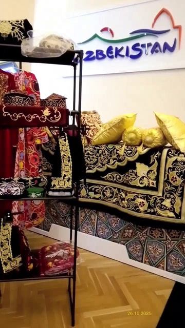 Выставка-продажа модной узбекской одежды в павильоне № 66 «Культура» 26.10.2025