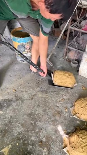 Азиатская уличная еда. 41.Курица в глине.