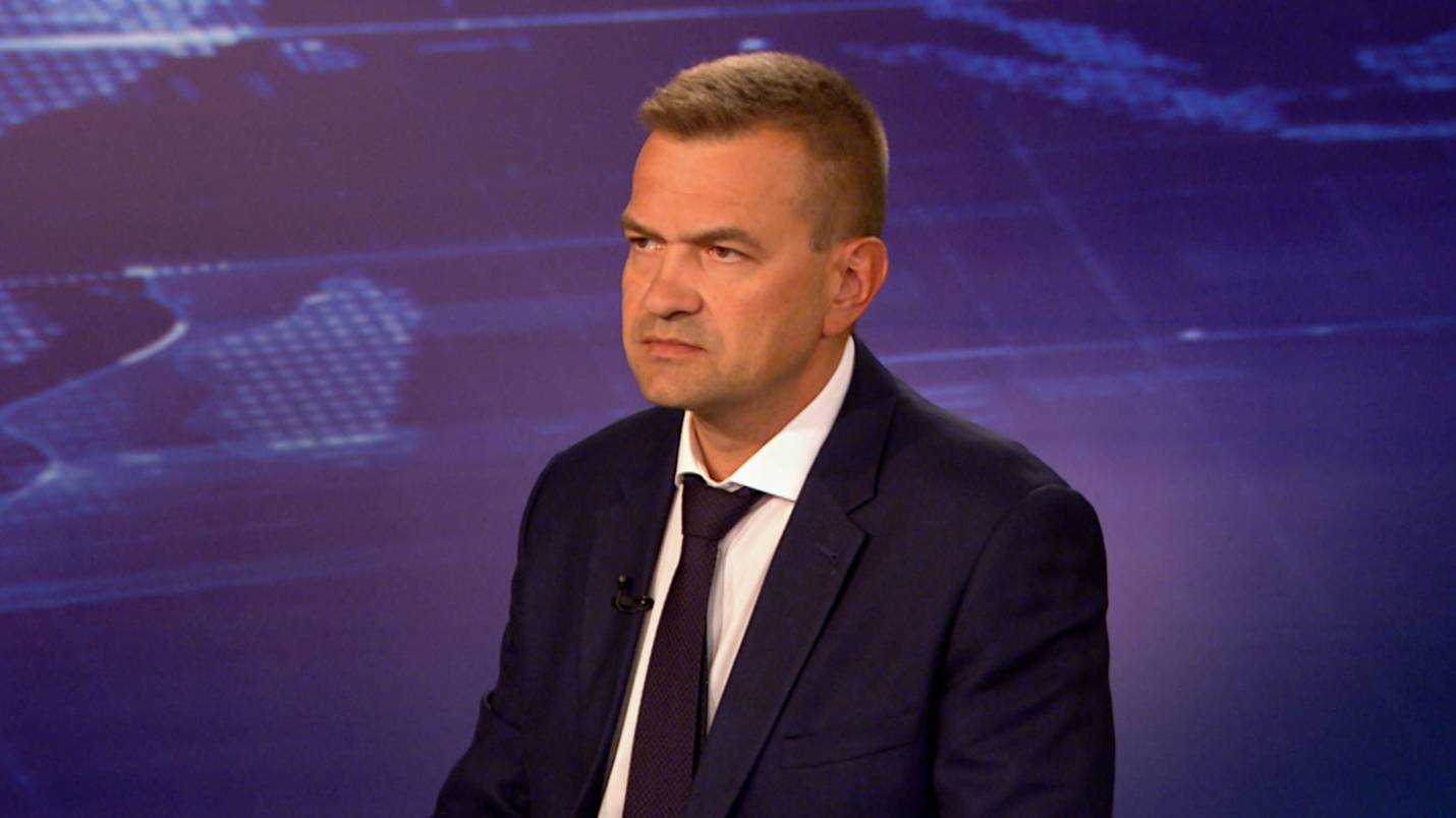 ГТРК СЛАВИЯ ИНТЕРВЬЮ 01.11.25 Андрей Веселов, руководитель УФНС России по Новгородской области смотреть онлайн