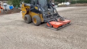 Навесное оборудование виброплита навесная для мини погрузчика XCMG (хсмг) SR760RU (2 видео)