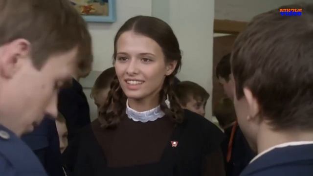 Александр Кнут "Портфельчик" (музыка Александра Кнута, стихи Ирины Скибиной) смотреть онлайн