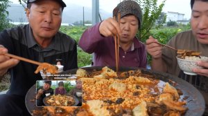 🔥🍲 Мукбанг и Mukbang : КОРЕЙСКАЯ СЕМЬЯ готовит ДОМАШНИЙ СУП ИЗ ПОТРОШКОВ! 🍲