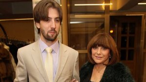 Маменькин сынок. Известные актрисы и их сыновья. Часть 8