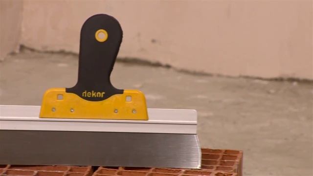 Шпатель фасадный деревянная ручка DEKOR смотреть онлайн