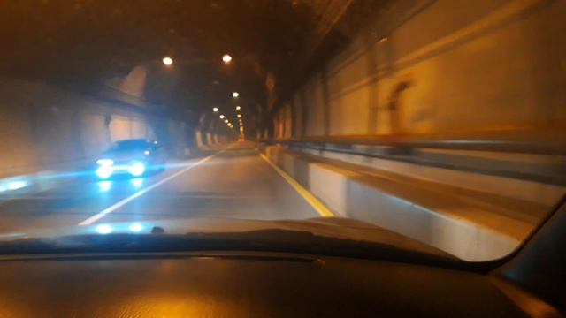 Путешествия по стране. Самый длинный автодорожный тоннель в России. Краткий рассказ от автора видео. смотреть онлайн