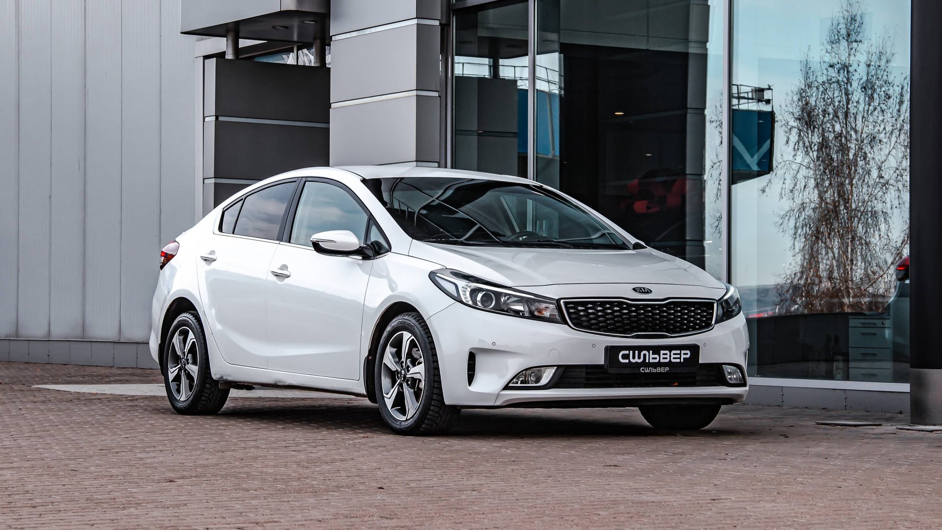 Kia Cerato III Рестайлинг (Classic), 2018 смотреть онлайн