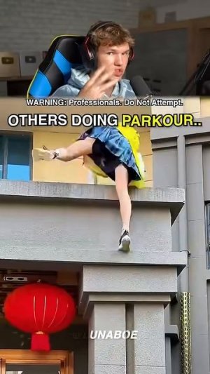 Другие Паркурят Против Последнего!🔥😱 #shorts #шортс #паркур #интересно #сальто #фонк #эдит #lisfox