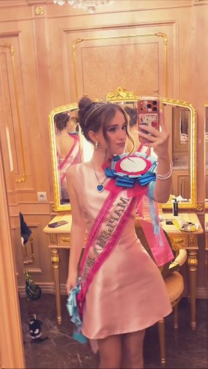 жду оценочку в комм 👸🏼💅