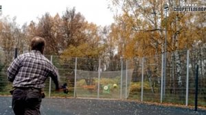 Метание пращой, 20 метров. Несколько удачных бросков.