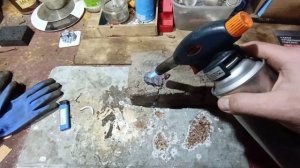 ДОБЫВАЮ ЗОЛОТО ИЗ КАМНЯ КОТОРЫЕ СМОГ НАЙТИ НА ПРИИСКЕ ДЕДОВ