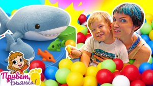 Спасти акулёнка, пройти горки и стать героем! Новое приключение Дориана и Маши