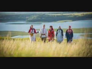 Поэт Александр Наумов. Песня "Из чего мы все сделаны, русские..."